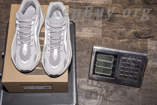 Top Version Yeezy Boost 700 V2 “Static” EF2829 - 图片 37
