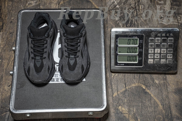 Top Version Yeezy Boost 700 V2 Vanta FU6684 - 图片 15
